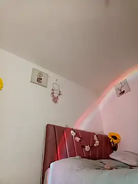 Snapshot of Liahdiaz_ chatting on September 10, 2025, 12:15 pm Liahdiaz  online show from September 10, 2025, 12:15 pm