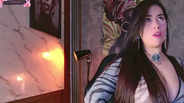 sarawolff online show from March 14, 2026, 4:40 am