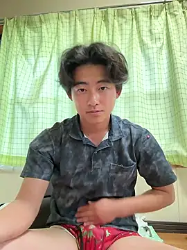 Snapshot of shoma2003 chatting on June 19, 2026, 7:25 am shoma2003 online show from June 19, 2026, 7:25 am