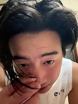 Snapshot of shoma2003 chatting on February 27, 2026, 2:06 pm shoma2003 online show from February 27, 2026, 2:06 pm