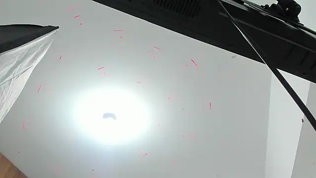 Rihanna hotx online show from October 22, 2025, 3:06 am