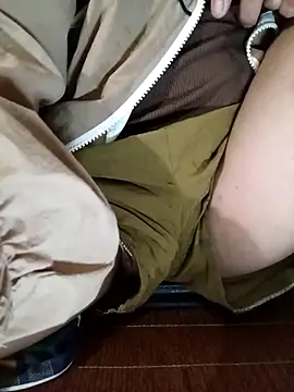 Snapshot of Mona8386 chatting on October 26, 2025, 9:15 pm Mona8386 online show from October 26, 2025, 9:15 pm