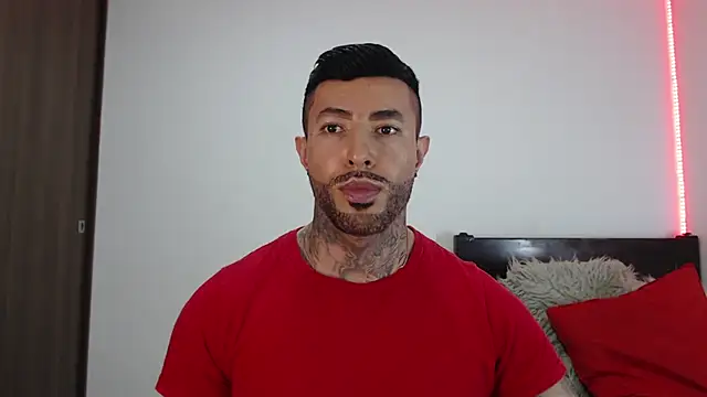 andrea de lucaa online show from March 5, 2026, 2:30 am