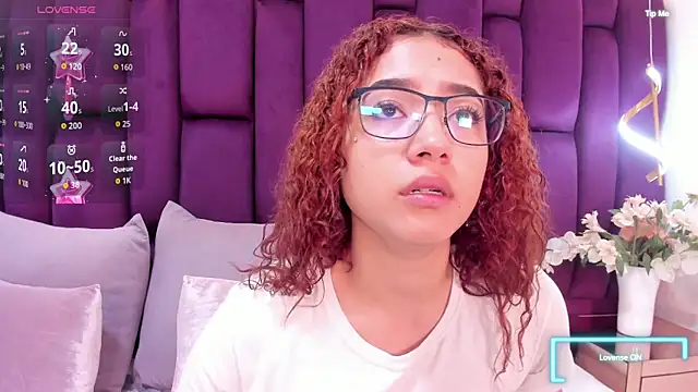 Snapshot of megannherrera chatting on February 25, 2026, 12:27 pm megannherrera online show from February 25, 2026, 12:27 pm