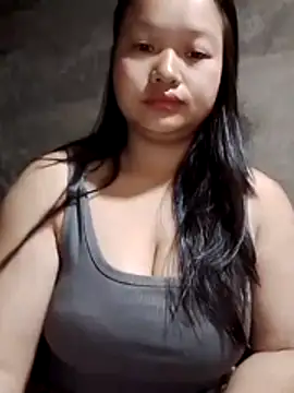 girl-babi online show from December 14, 2025, 2:40 am