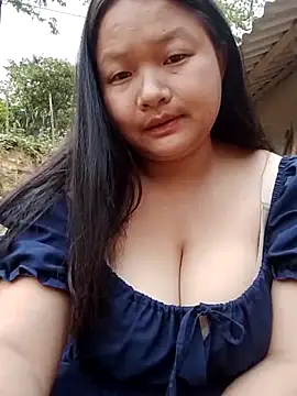 girl-babi online show from April 11, 2026, 3:36 am