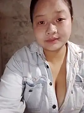 girl-babi online show from February 18, 2026, 2:42 am