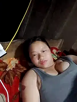 girl-babi online show from September 12, 2025, 4:29 pm