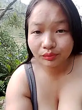 girl-babi online show from September 28, 2025, 9:05 am