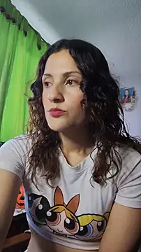 lindasyt online show from October 15, 2025, 4:04 pm