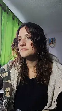 lindasyt online show from October 14, 2025, 3:45 pm