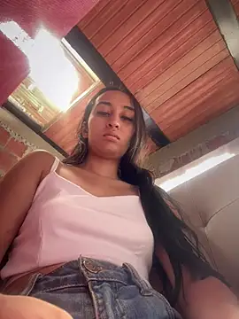 Snapshot of RAKEL37 chatting on February 22, 2026, 5:14 pm RAKEL37 online show from February 22, 2026, 5:14 pm