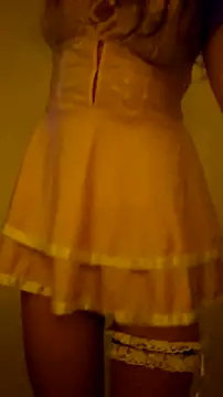 LeemaBean online show from October 16, 2025, 4:21 am