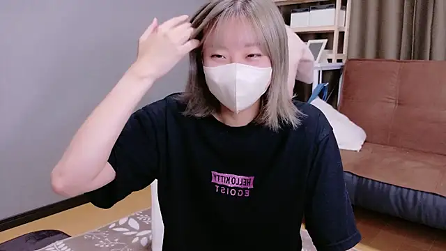 Snapshot of Nana__ch chatting on September 11, 2025, 5:40 am Nana ch online show from September 11, 2025, 5:40 am