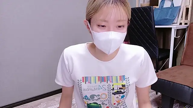 Snapshot of Nana__ch chatting on October 6, 2025, 5:08 am Nana ch online show from October 6, 2025, 5:08 am