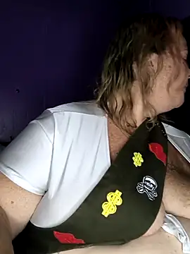 Courdles online show from September 29, 2025, 5:18 pm