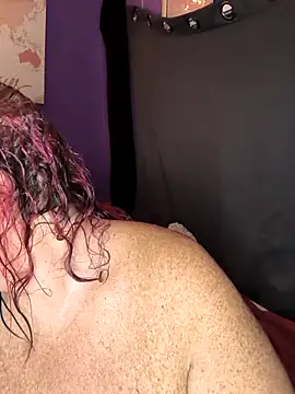 Courdles online show from December 22, 2025, 8:47 am