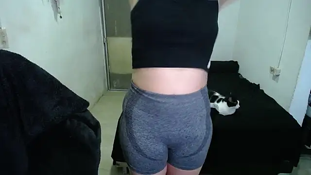 Snapshot of Amber09raiden chatting on October 31, 2025, 5:09 pm Amber09raiden online show from October 31, 2025, 5:09 pm