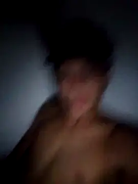 Snapshot of ElNino_1005 chatting on October 4, 2025, 6:04 am ElNino 1005 online show from October 4, 2025, 6:04 am