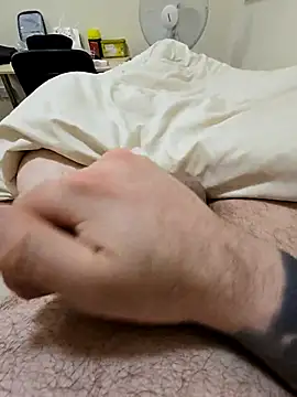 Dexter9858 online show from November 10, 2025, 5:29 pm