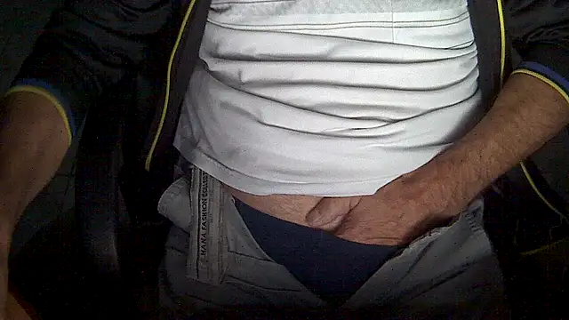 velikifant7 online show from December 15, 2025, 5:57 am