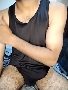 Snapshot of Hotyy_subhu chatting on June 18, 2026, 4:23 pm Hotyy subhu online show from June 18, 2026, 4:23 pm