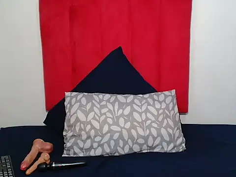 Snapshot of GorillaGripCunt77 chatting on September 26, 2025, 10:22 am GorillaGripCunt77 online show from September 26, 2025, 10:22 am