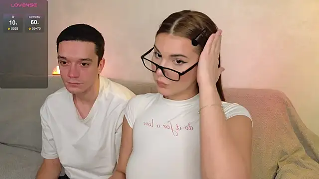Kriss Amelia online show from September 9, 2025, 1:53 pm