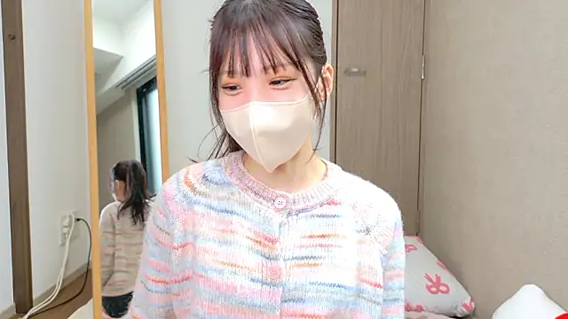 Snapshot of riri__nyan_o0 chatting on February 11, 2026, 5:07 am riri nyan o0 online show from February 11, 2026, 5:07 am