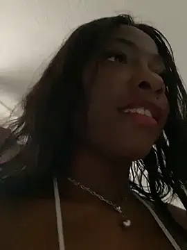 Snapshot of Astergray21 chatting on October 9, 2025, 1:11 pm Astergray21 online show from October 9, 2025, 1:11 pm