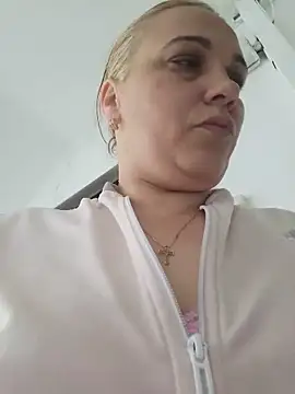 PalomaDesireee online show from June 4, 2026, 5:56 am