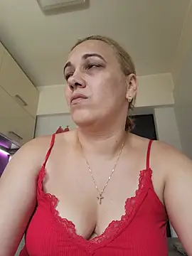 PalomaDesireee online show from July 9, 2026, 7:42 am