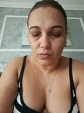 Snapshot of PalomaDesireee chatting on October 2, 2025, 6:28 am PalomaDesireee online show from October 2, 2025, 6:28 am