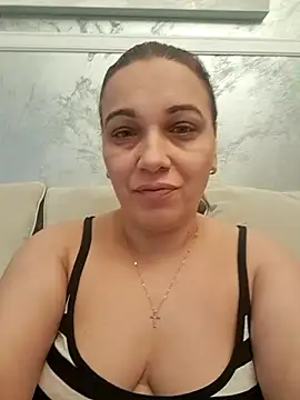 Snapshot of PalomaDesireee chatting on October 18, 2025, 4:58 am PalomaDesireee online show from October 18, 2025, 4:58 am