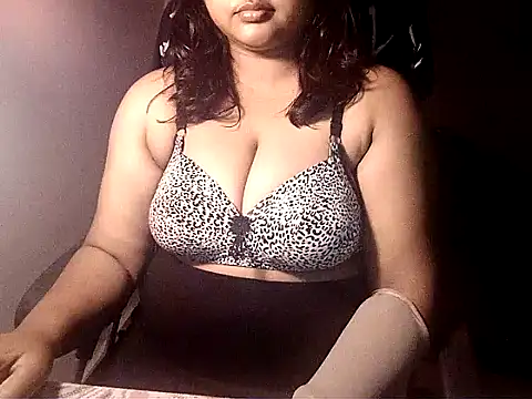 Snapshot of PatnakiRitu1 chatting on November 1, 2025, 10:25 pm PatnakiRitu1 online show from November 1, 2025, 10:25 pm