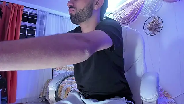 Snapshot of Jeremyy_Boy chatting on October 29, 2025, 3:16 am Jeremyy Boy online show from October 29, 2025, 3:16 am