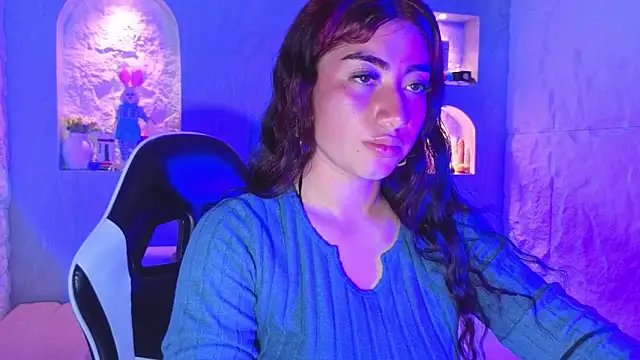 Sophia tf online show from March 30, 2026, 2:46 am