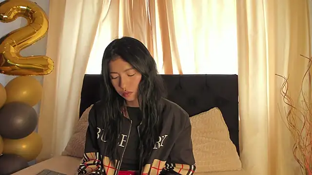 Snapshot of Tiffany_Nm chatting on October 4, 2025, 3:02 pm Tiffany Nm online show from October 4, 2025, 3:02 pm