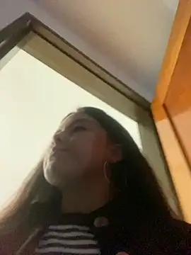 Snapshot of EmilyHarperr chatting on October 8, 2025, 11:45 am EmilyHarperr online show from October 8, 2025, 11:45 am