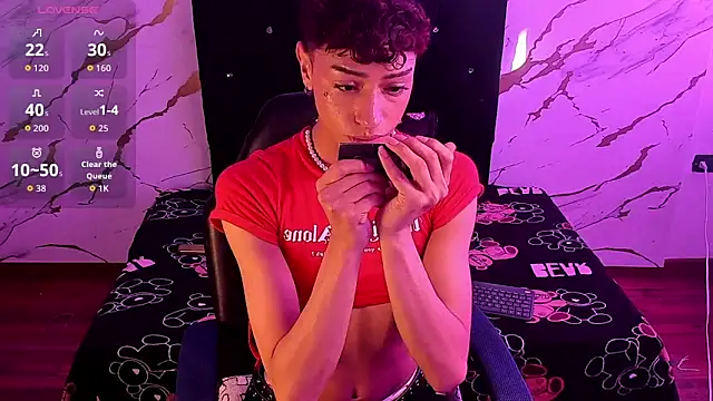 owen sexy25 online show from September 27, 2025, 8:04 pm