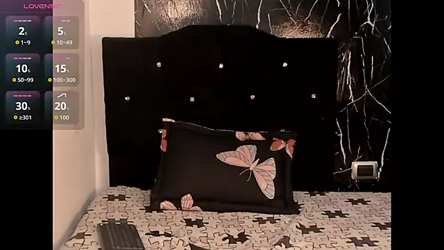 owen sexy25 online show from October 30, 2025, 8:39 pm