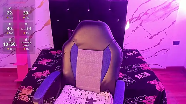 owen sexy25 online show from September 25, 2025, 7:53 pm