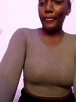 Snapshot of Its_Makena chatting on September 17, 2025, 6:26 am Its Makena online show from September 17, 2025, 6:26 am