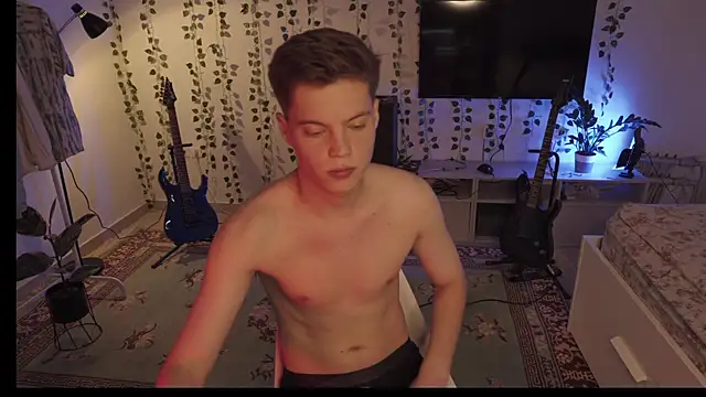 Snapshot of RusBradPitt chatting on September 22, 2025, 10:43 am RusBradPitt online show from September 22, 2025, 10:43 am