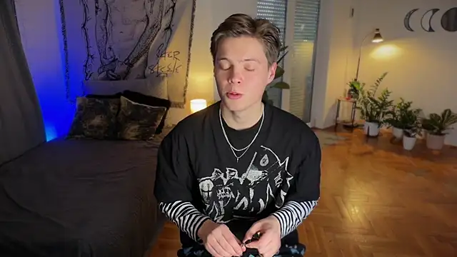 RusBradPitt online show from January 18, 2026, 1:36 pm