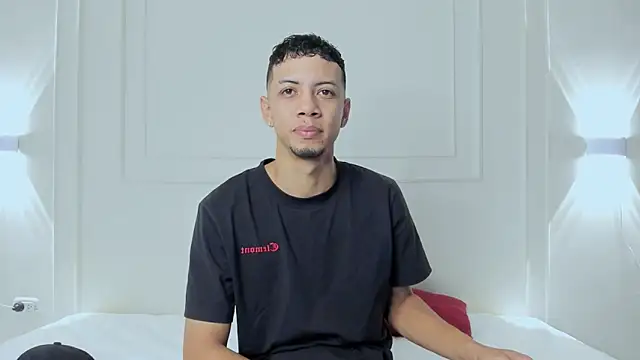 Snapshot of DustinandJordan chatting on February 21, 2026, 2:02 am DustinandJordan online show from February 21, 2026, 2:02 am