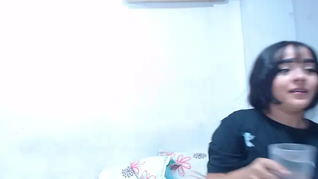 onixandghosty1 online show from February 14, 2026, 6:52 pm