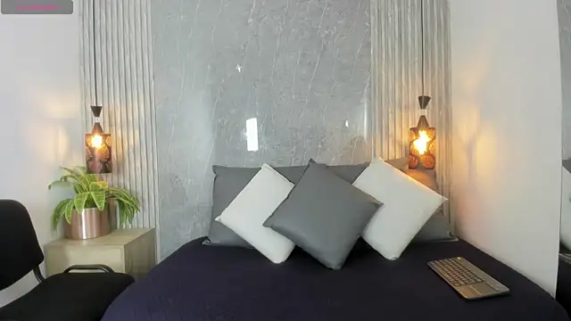 Dominic Taylor  online show from October 29, 2025, 3:38 am