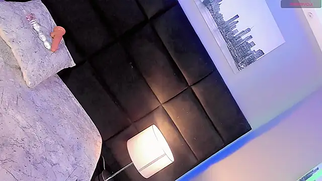 Snapshot of Ana_Paaula23 chatting on October 20, 2025, 8:20 pm Ana Paaula23 online show from October 20, 2025, 8:20 pm