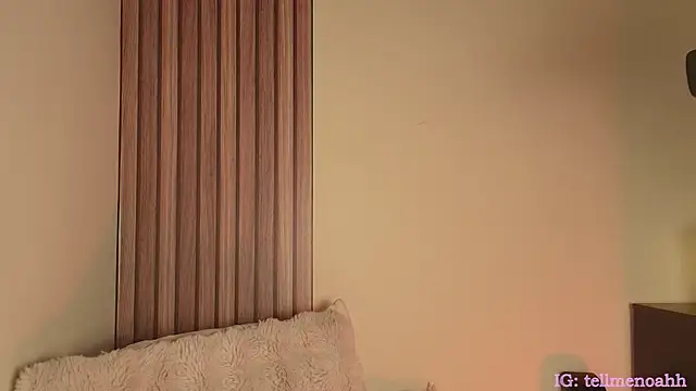 Hairyparadise online show from November 30, 2025, 4:24 am